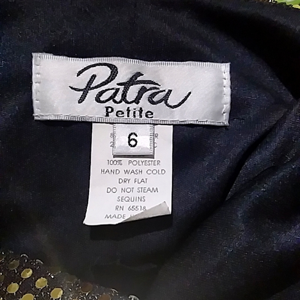 PATRA DRESS - Picture 10 of 10
